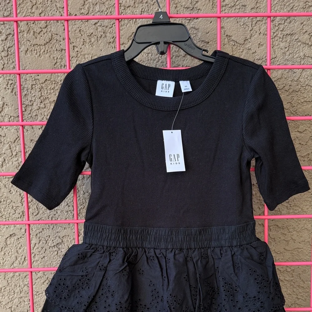 New GAP Mixed Media Black Cotton Eyelet Dress with Short Sleeve